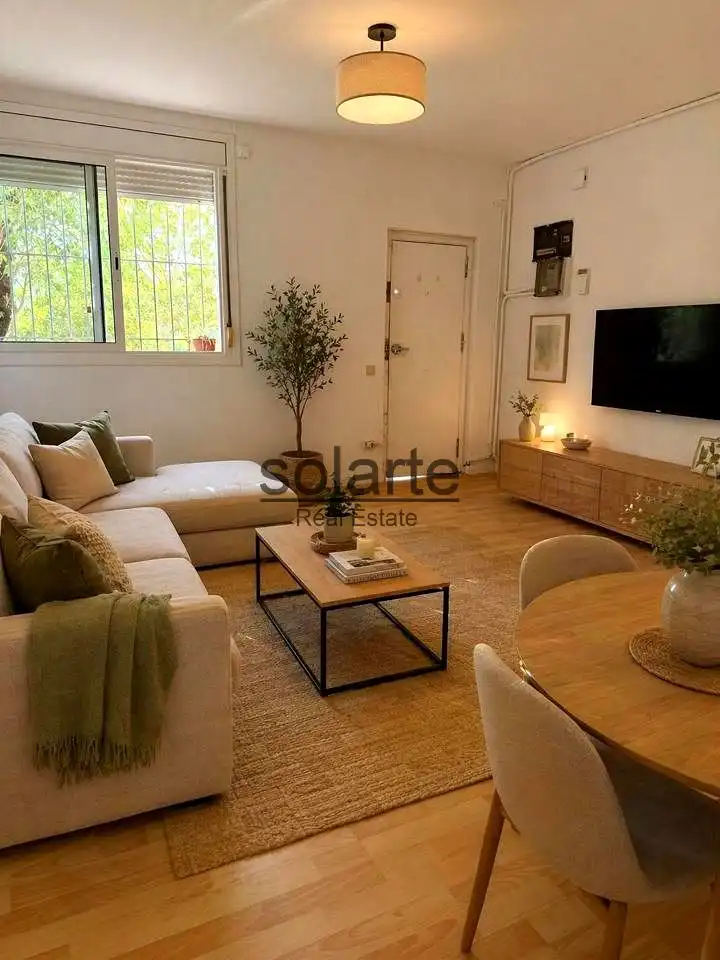 Wohnzimmer von Erdgeschoss zum Verkauf in  Barcelona Capital mit Parkett