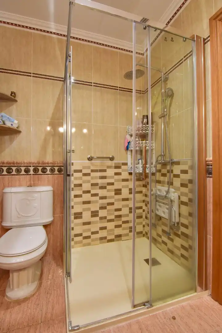 Baño de Casa o chalet en venta en Canals con Aire acondicionado, Calefacción y Terraza