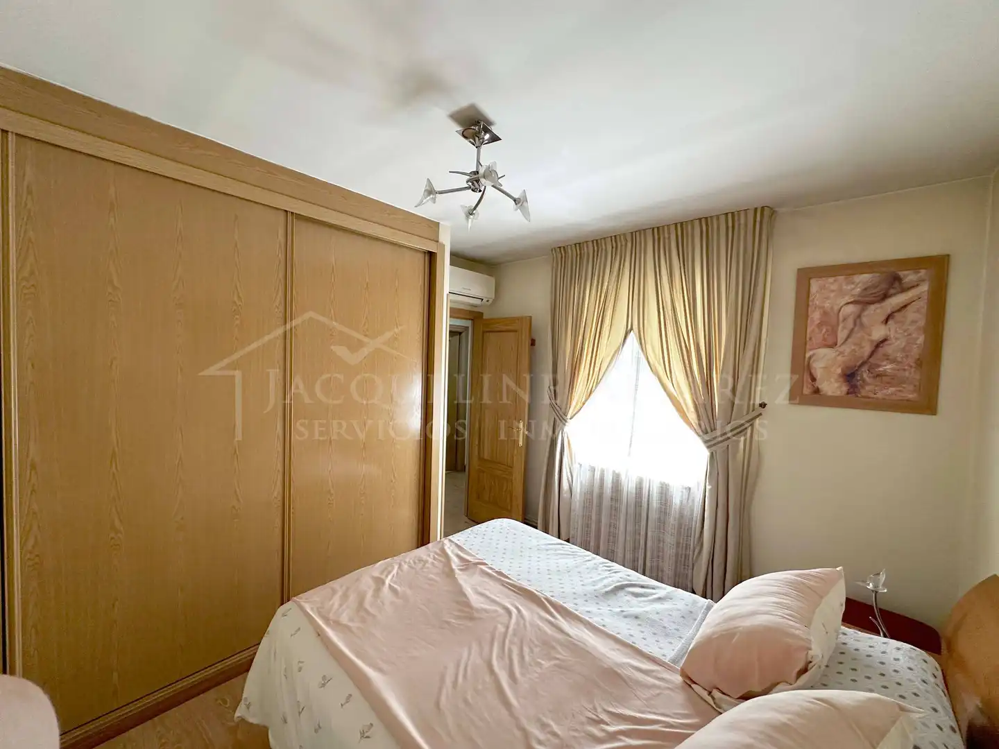 Habitación de Apartamento en venta en Yeles con Aire acondicionado, Calefacción y Trastero