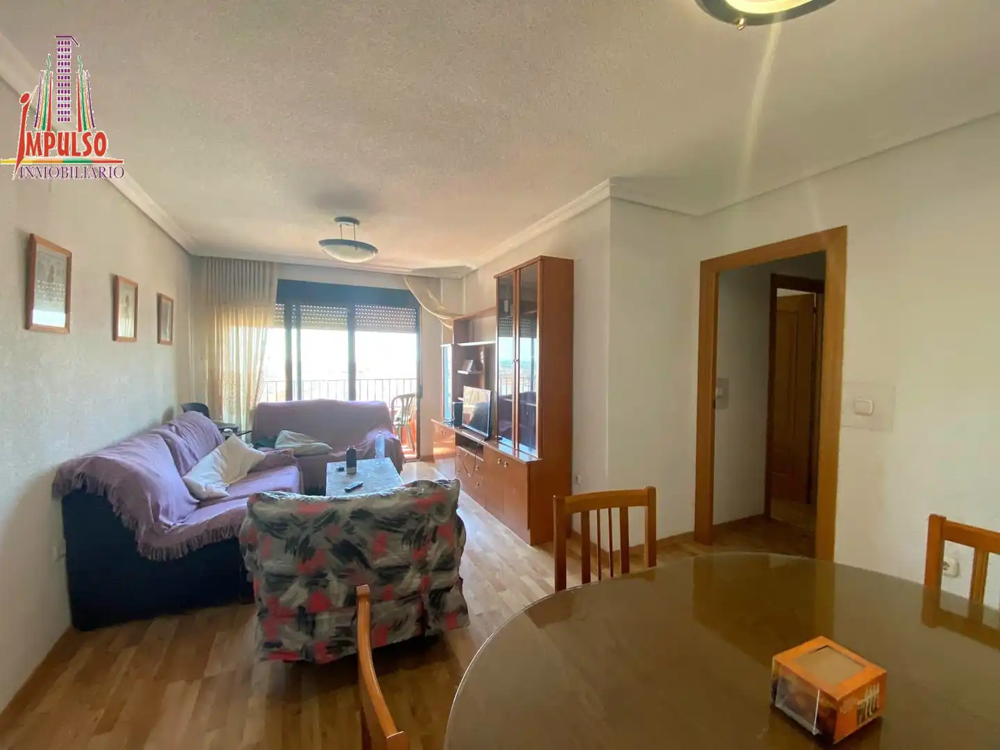 Sala de estar de Piso en venta en Albacete con Calefacción, Amueblado y Balcón