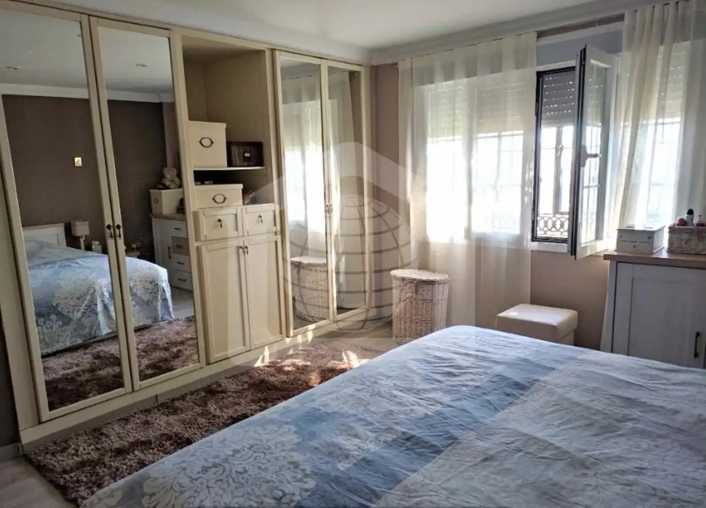 Dormitori de Casa o xalet en venda en Alhaurín de la Torre amb Aire condicionat, Jardí privat i Terrassa