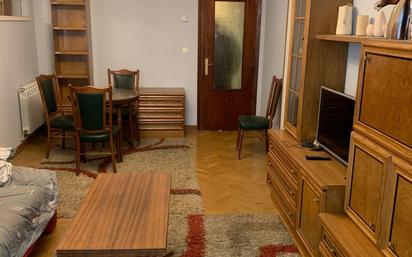 Living room of Flat for sale in Valladolid Capital  with Terrace and Balcony