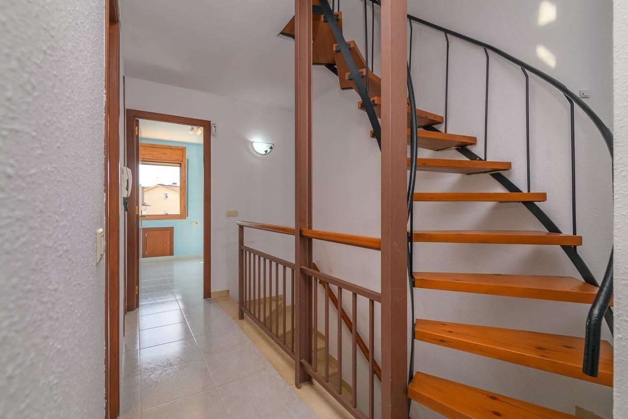 Single-family semi-detached for sale in Santpedor