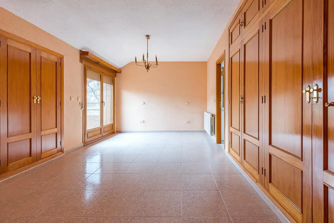 Casa adosada en venta en Galapagar con Calefacción, Jardín privado y Terraza