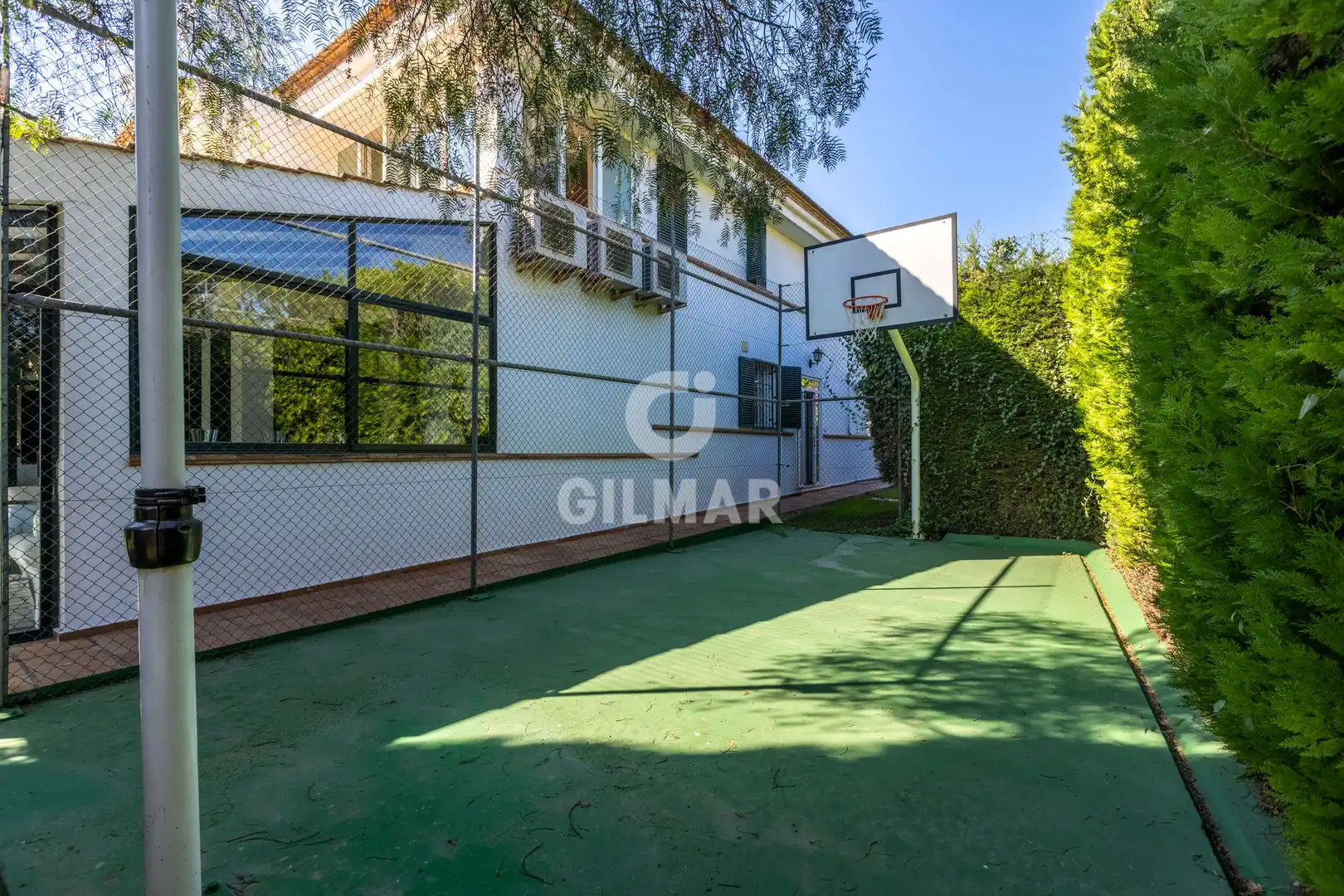 Jardí de Casa o xalet en venda en Tomares amb Calefacció, Jardí privat i Piscina