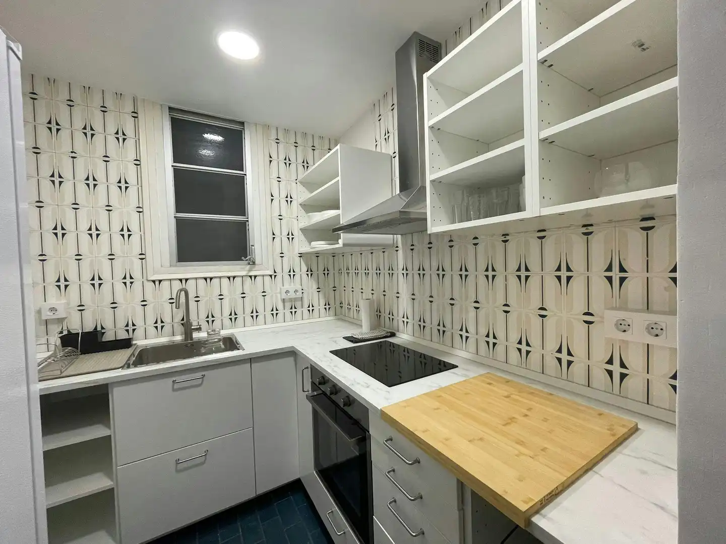Cocina de Piso para compartir en Barcelona con Calefacción y Amueblado