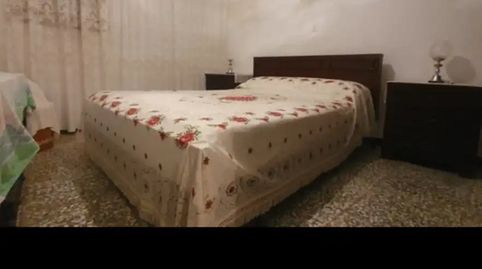 Foto 3 de Casa adosada en venta en Plaza Juan Carlos I, 17, Lugros, Granada