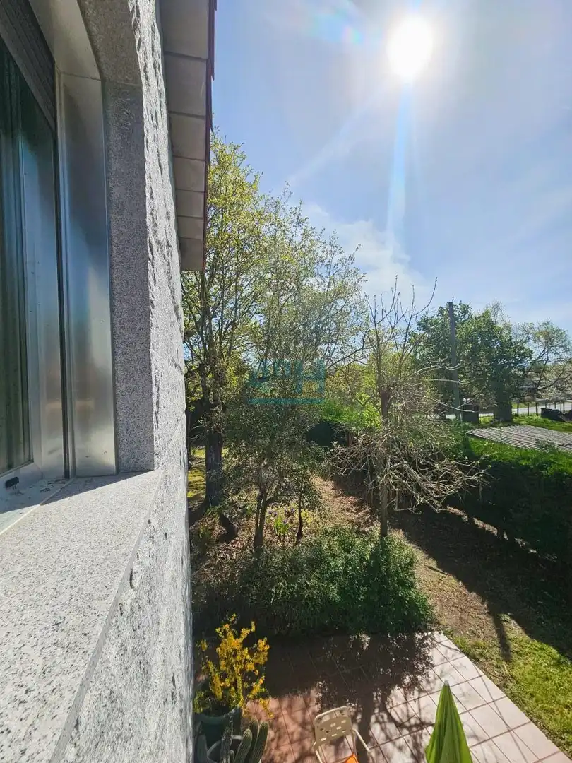 Casa o xalet en venda en Nogueira de Ramuín amb Calefacció, Jardí privat i Terrassa