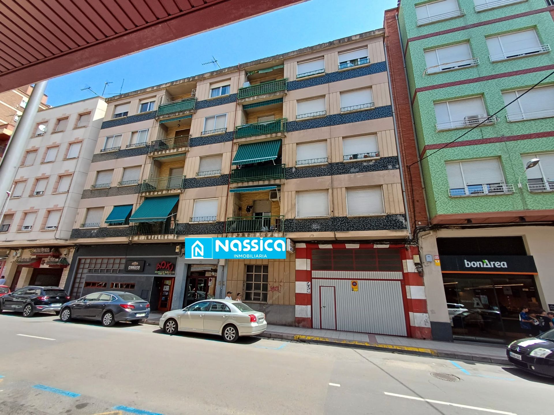Vista exterior de Apartamento en venta en Calahorra con Aire acondicionado, Calefacción y Parquet