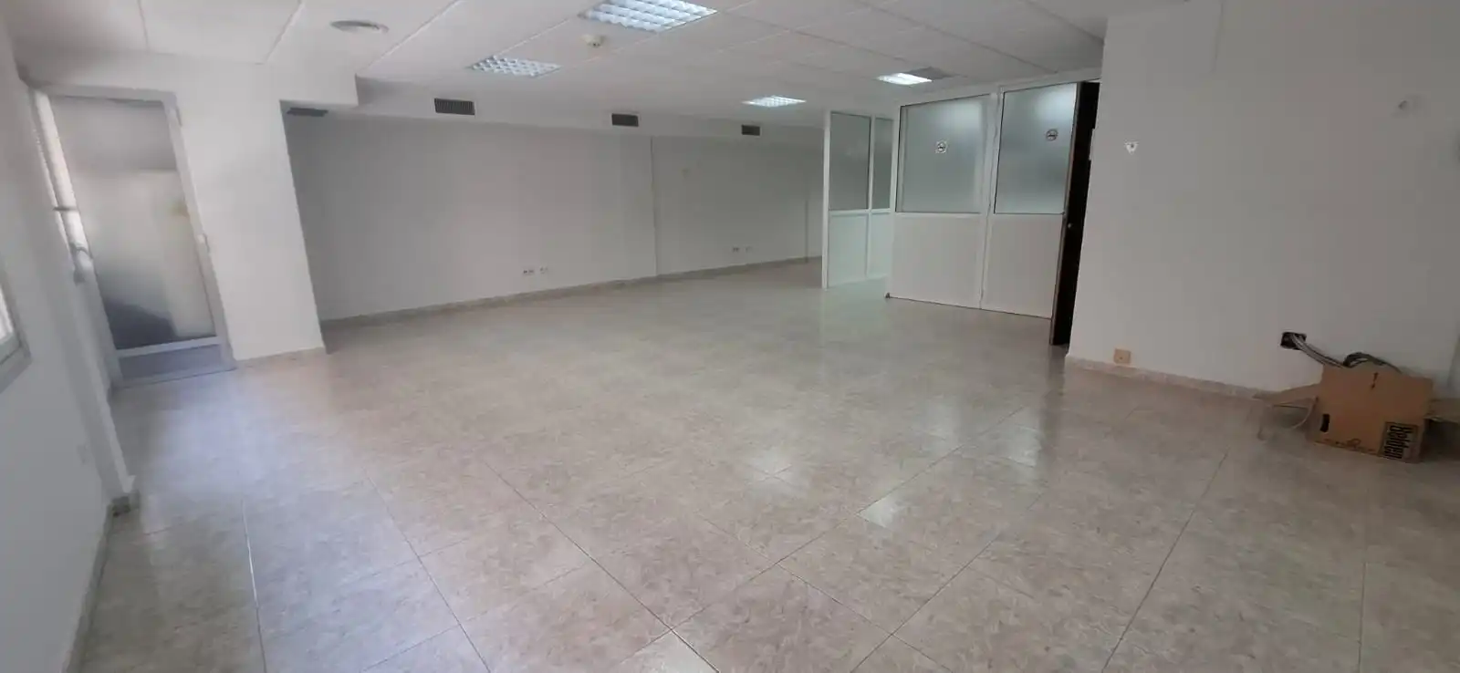 Oficina de alquiler en Alicante / Alacant con Aire acondicionado y Calefacción