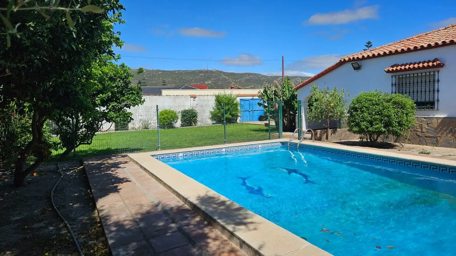 Swimming pool of Land for sale in La Línea de la Concepción