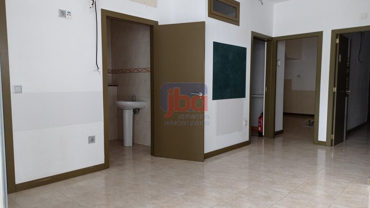 Premises to rent in Ourense Capital   with Heating
