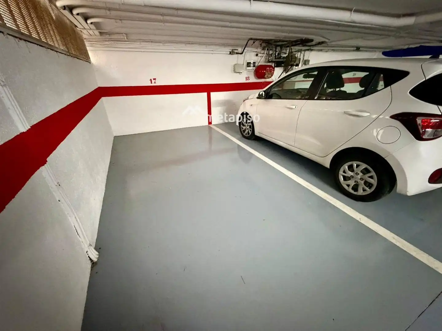 Parkplatz von Dachboden zum Verkauf in El Vendrell mit Klimaanlage, Heizung und Terrasse