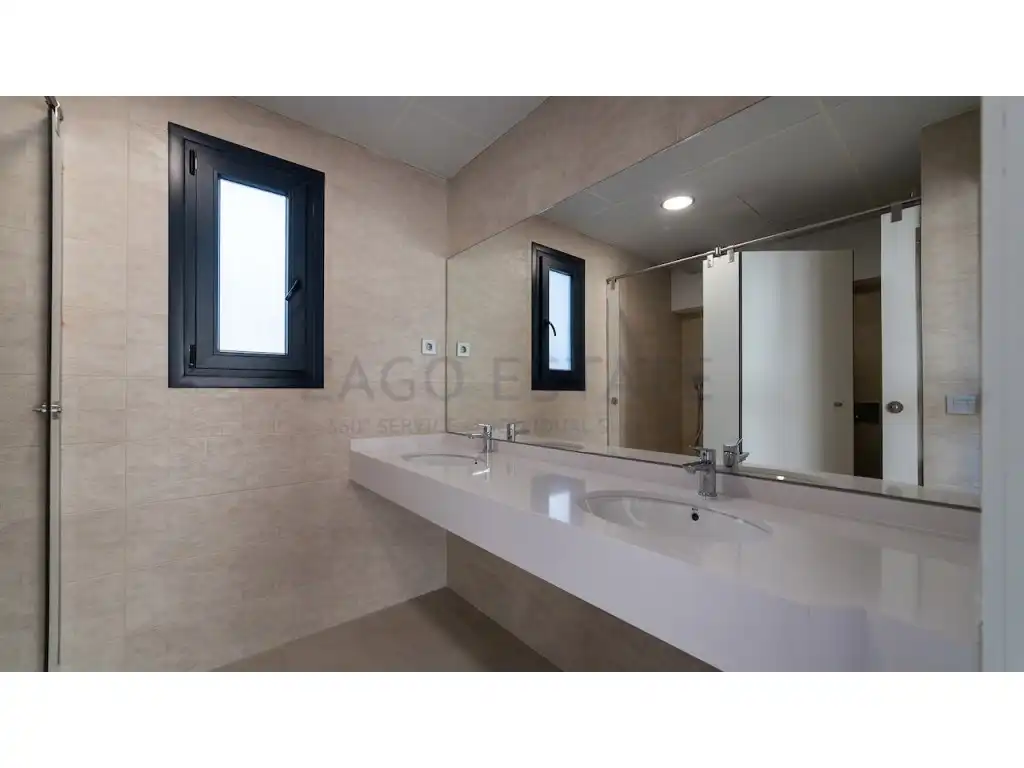 Baño de Piso en venta en Benidorm