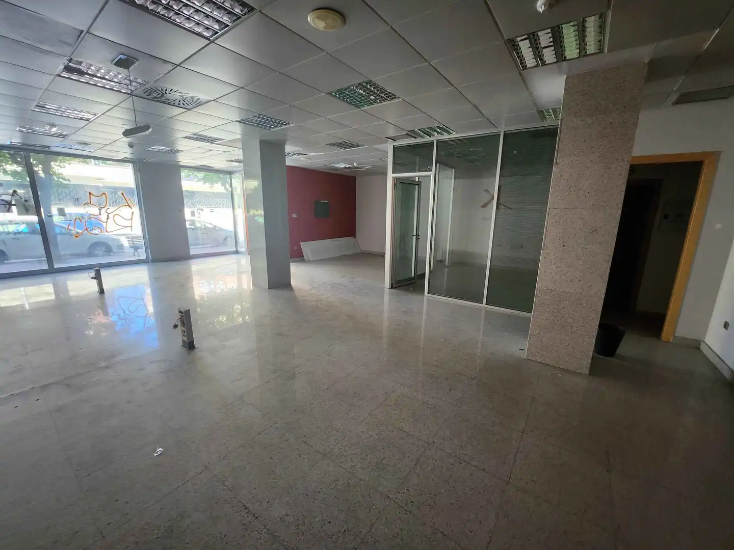 Commercial properties for sale in Collado Villalba  with Air Conditioner