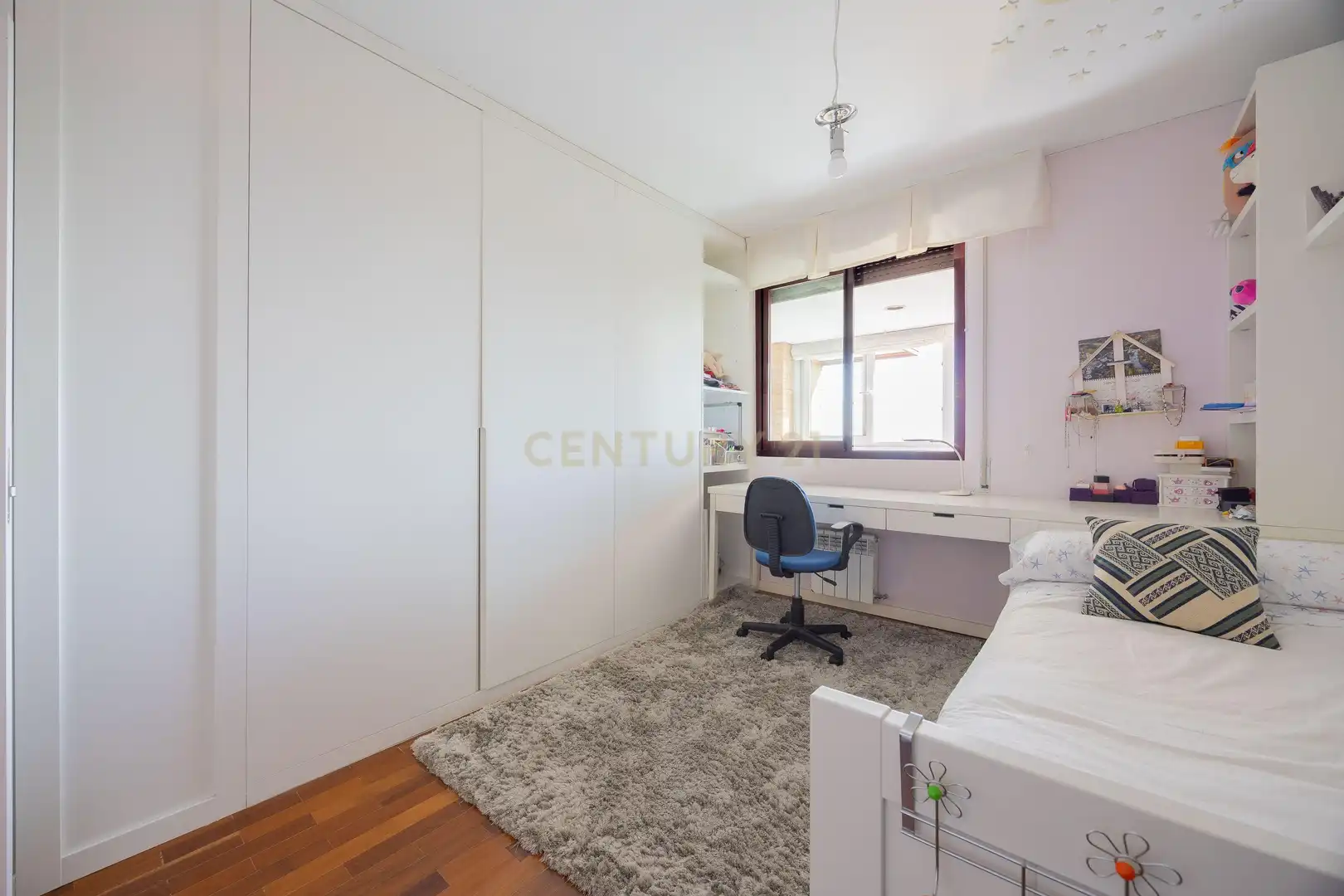 Habitación de Apartamento en venta en Madrid con Piscina