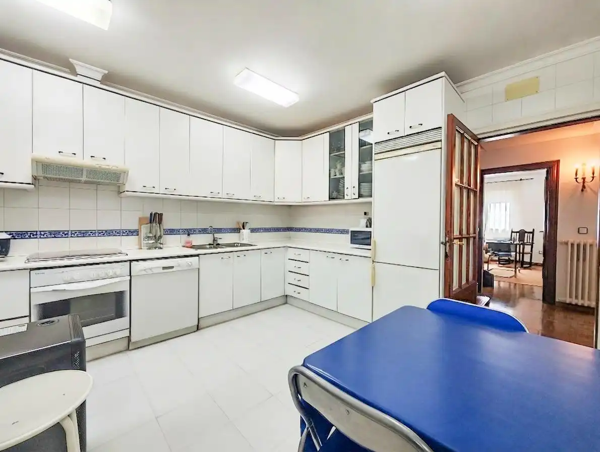 Cocina de Casa o chalet en venta en Puertollano con Aire acondicionado, Calefacción y Jardín privado
