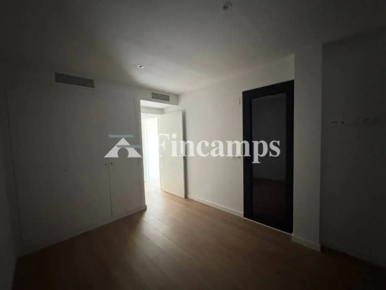Schlafzimmer von Wohnung zum Verkauf in Sabadell mit Klimaanlage, Heizung und Parkett