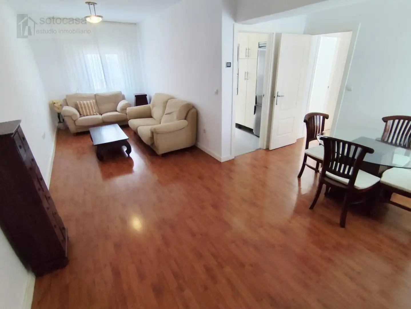 Sala de estar de Ático en venta en Valladolid con Calefacción, Trastero y Amueblado