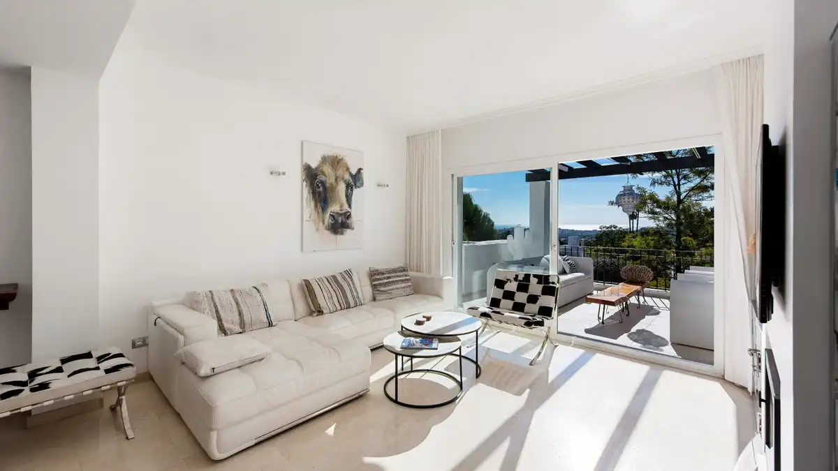 Penthouse with pool for sale in Nueva Andalucía, imagen 9