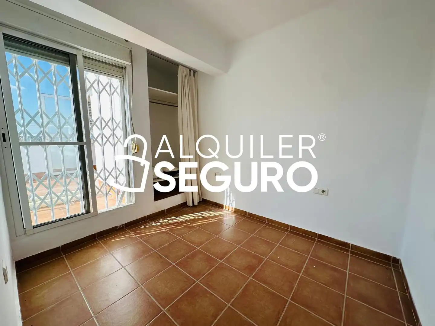 Bedroom of Flat for rent in Valencia  with Air Conditioner
