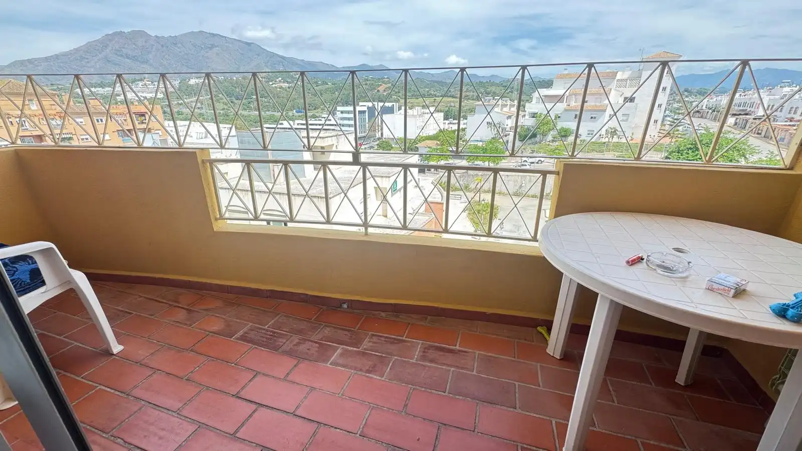 Balcony of Flat for sale in Estepona  with Terrace, Oven and Microwave