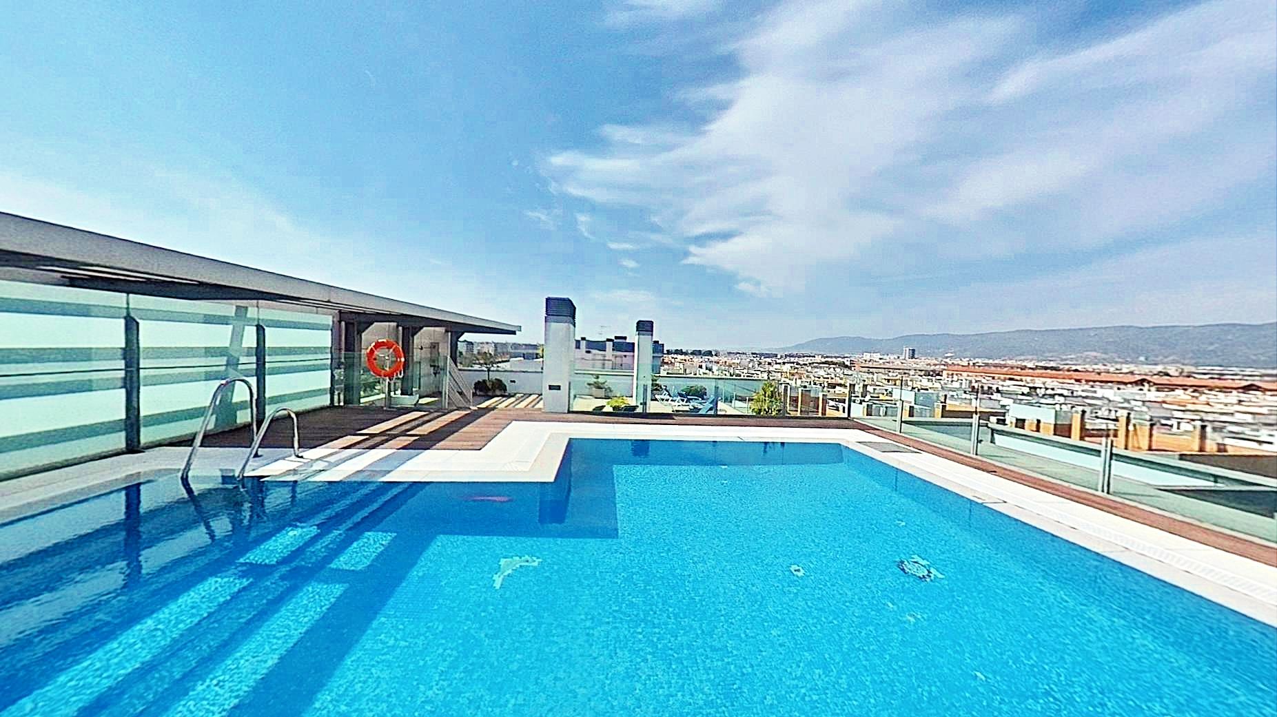 Swimming pool of Flat for sale in  Córdoba Capital  with Air Conditioner, Heating and Swimming Pool