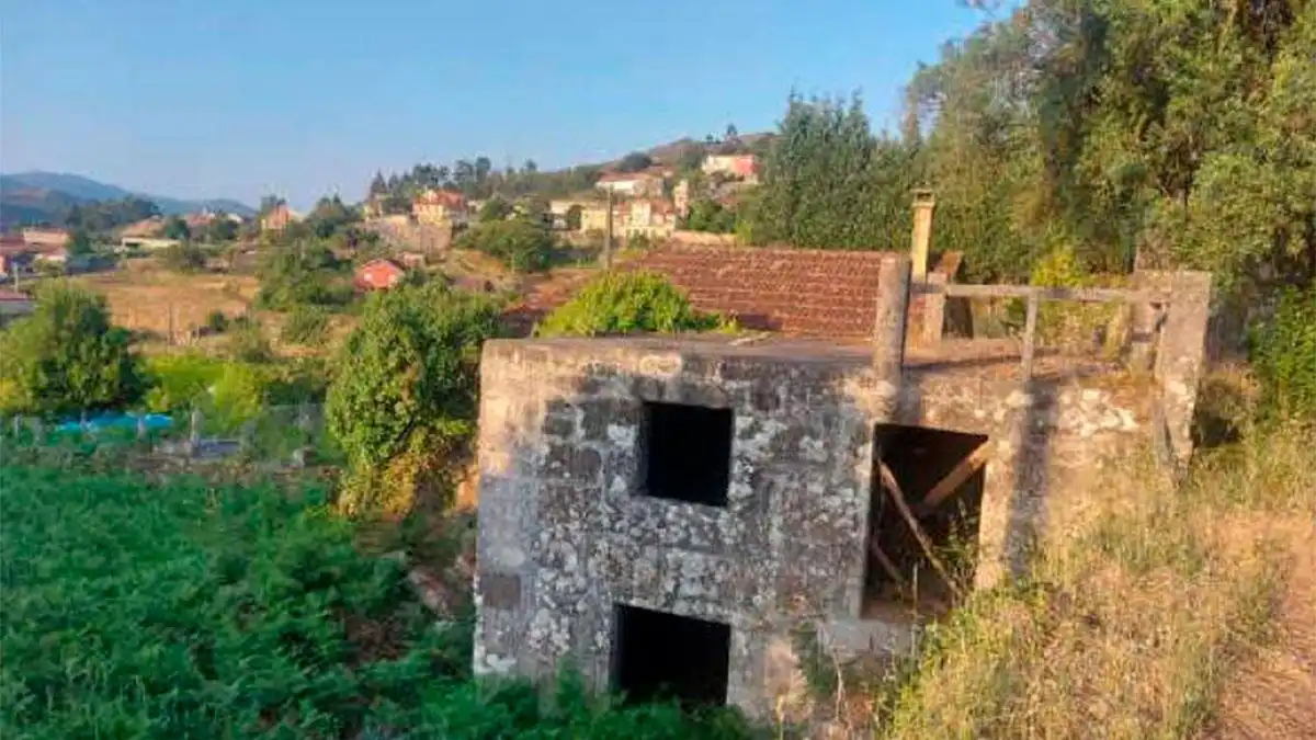 Residencial en venta en Ponte Caldelas, Pontevedra