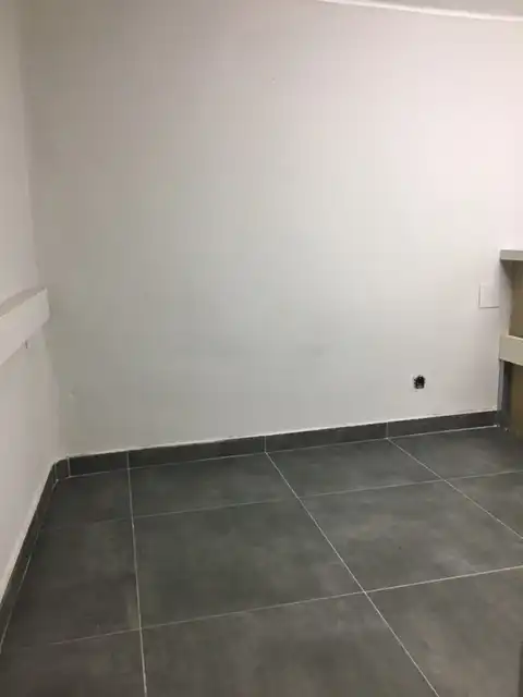 Local de alquiler en Zona Alta
