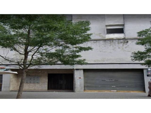 Piso en Venta en Àngel Guimerà en Centre