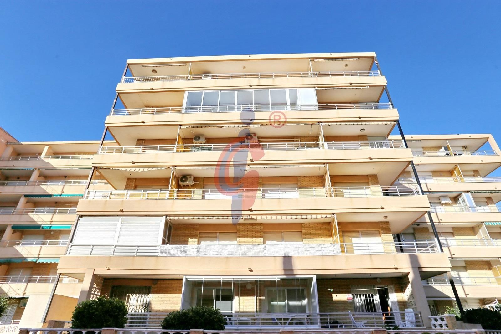 Piso en venta en Avenida Cervantes, 55, Guardamar Playa