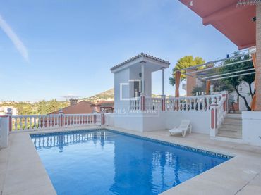 Villa con piscina in vendita a Este