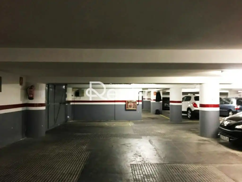 Parkplatz von Garage zum Verkauf in Barcelona