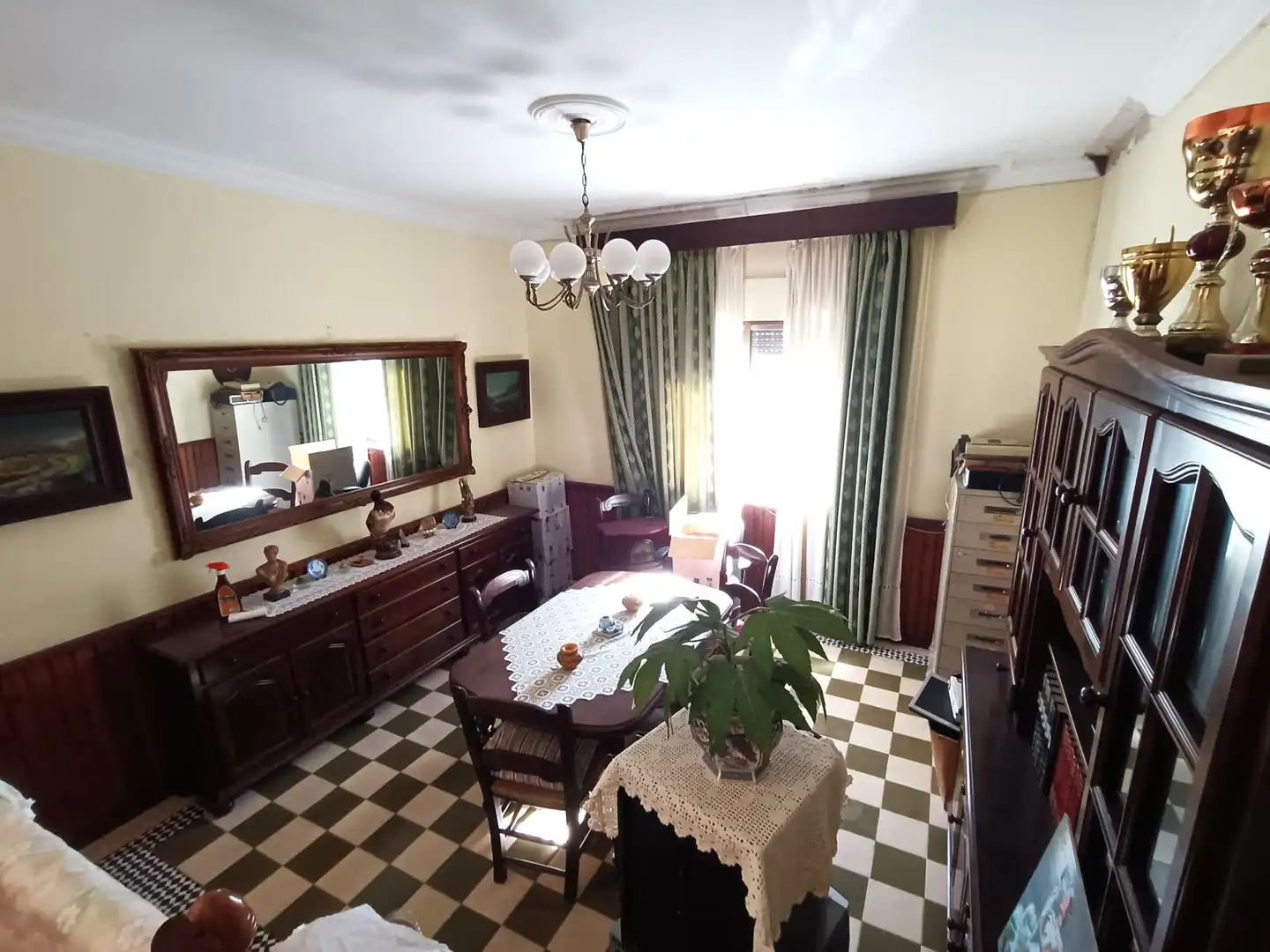 Menjador de Casa adosada en venda en Villanueva del Ariscal amb Aire condicionat, Jardí privat i Terrassa