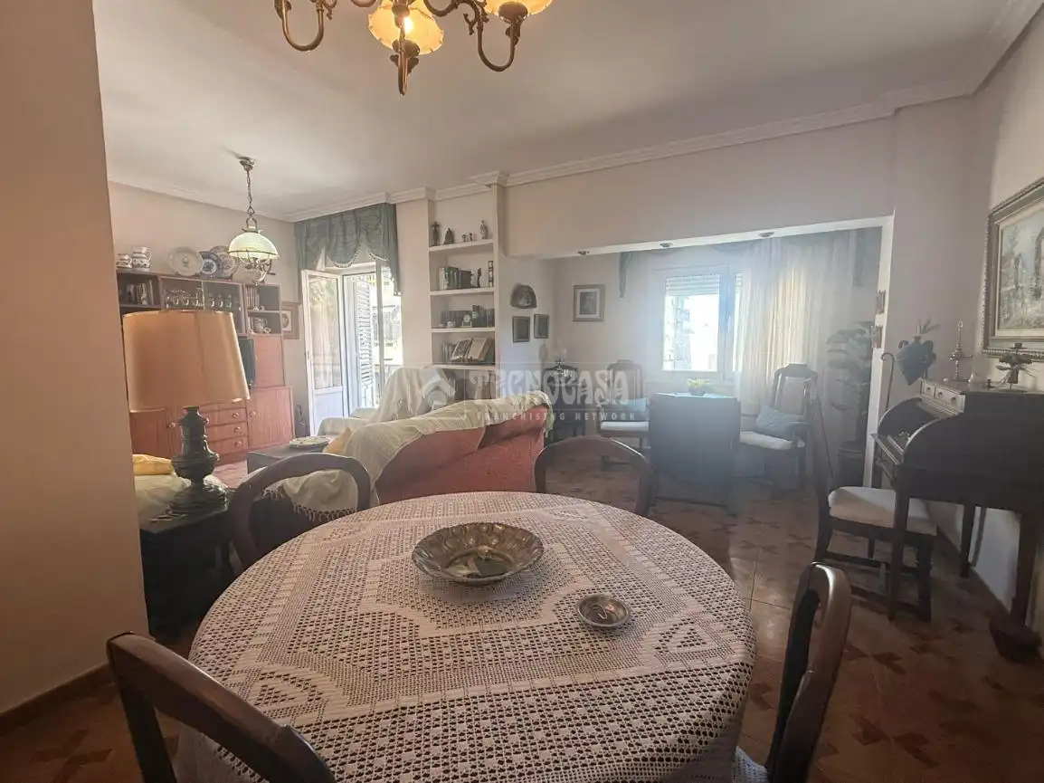 Sala de estar de Piso en venta en Alicante / Alacant con Balcón