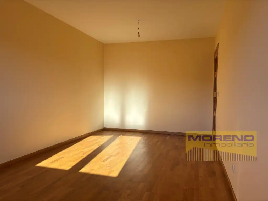 Habitación de Piso en venta en Sarria