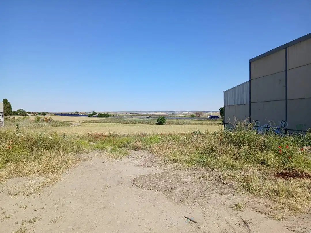 Terreno industrial en venta en Yuncos
