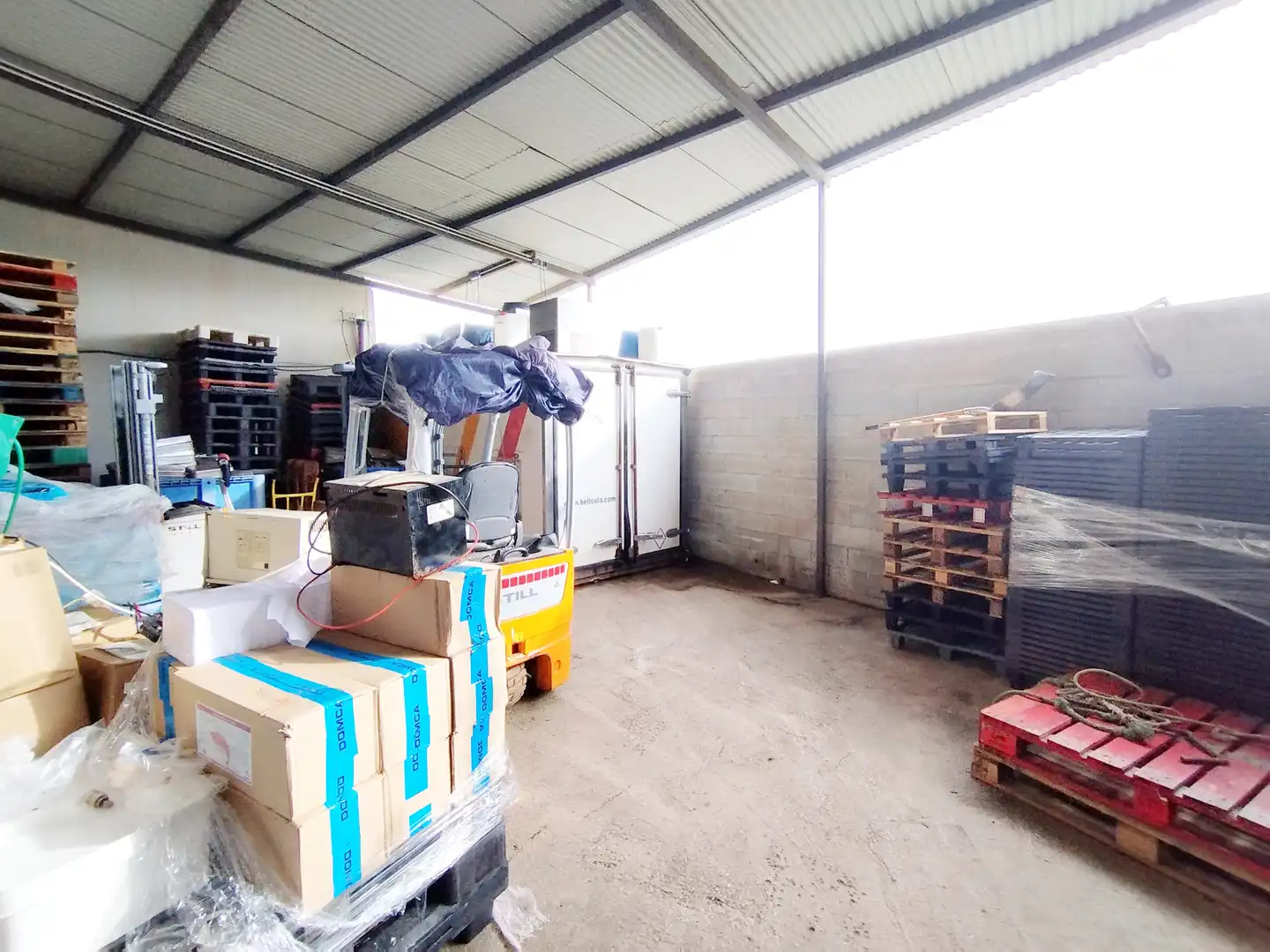 Nave industrial en venta en Vélez-Málaga con Alarma