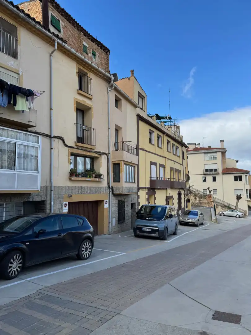 Vista exterior de Pis en venda en Funes
