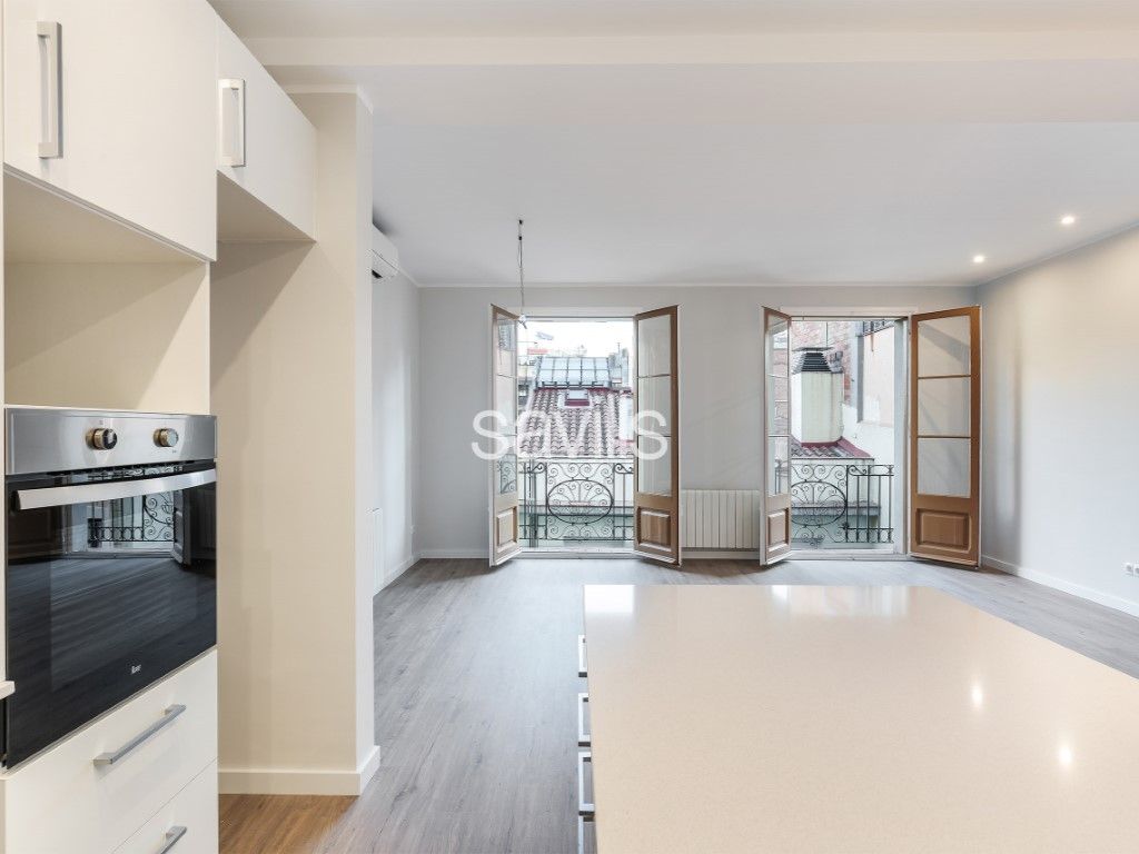 Kitchen of Apartment for sale in  Barcelona Capital