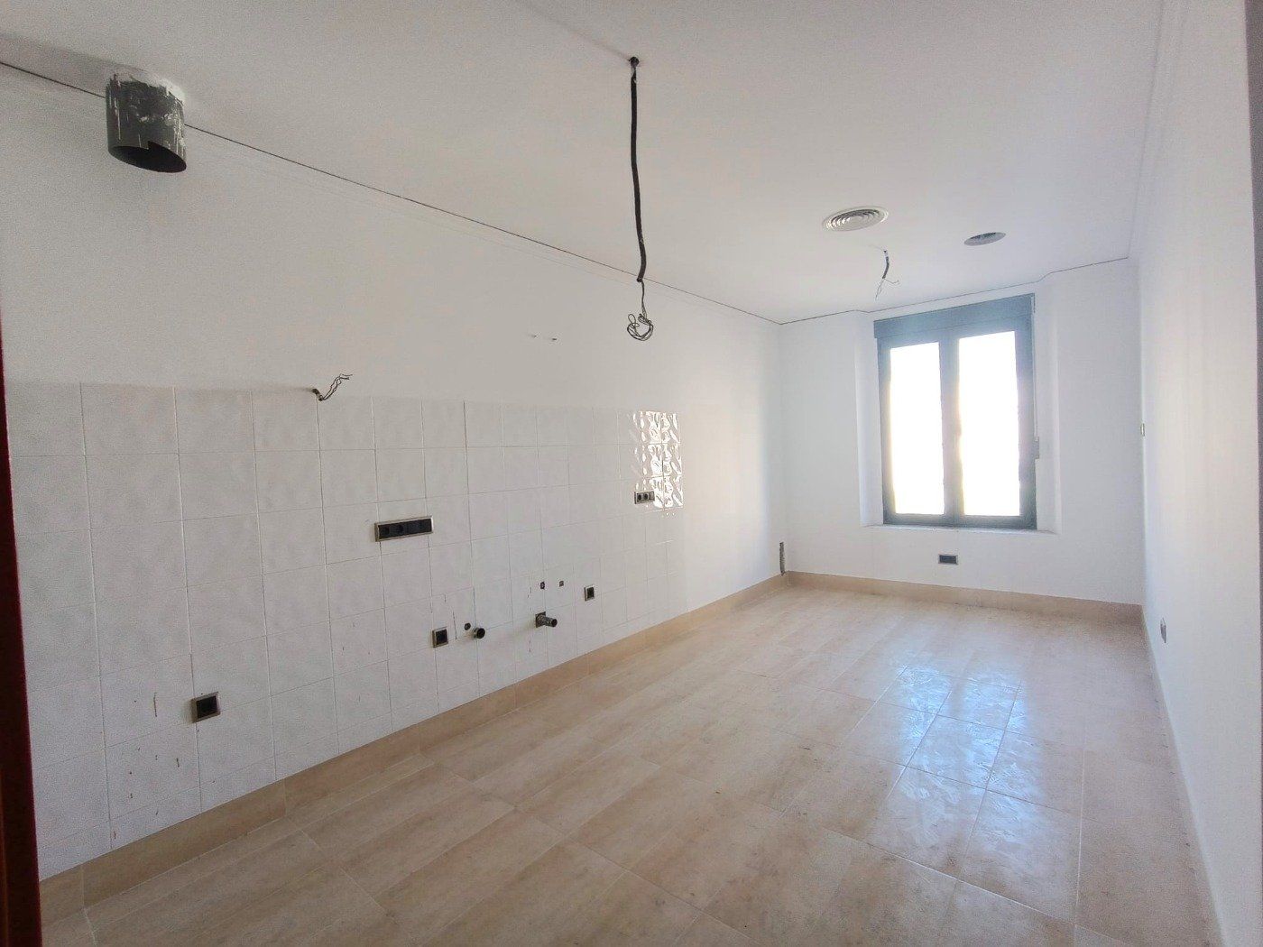 Flat for sale in Gandia  with Air Conditioner