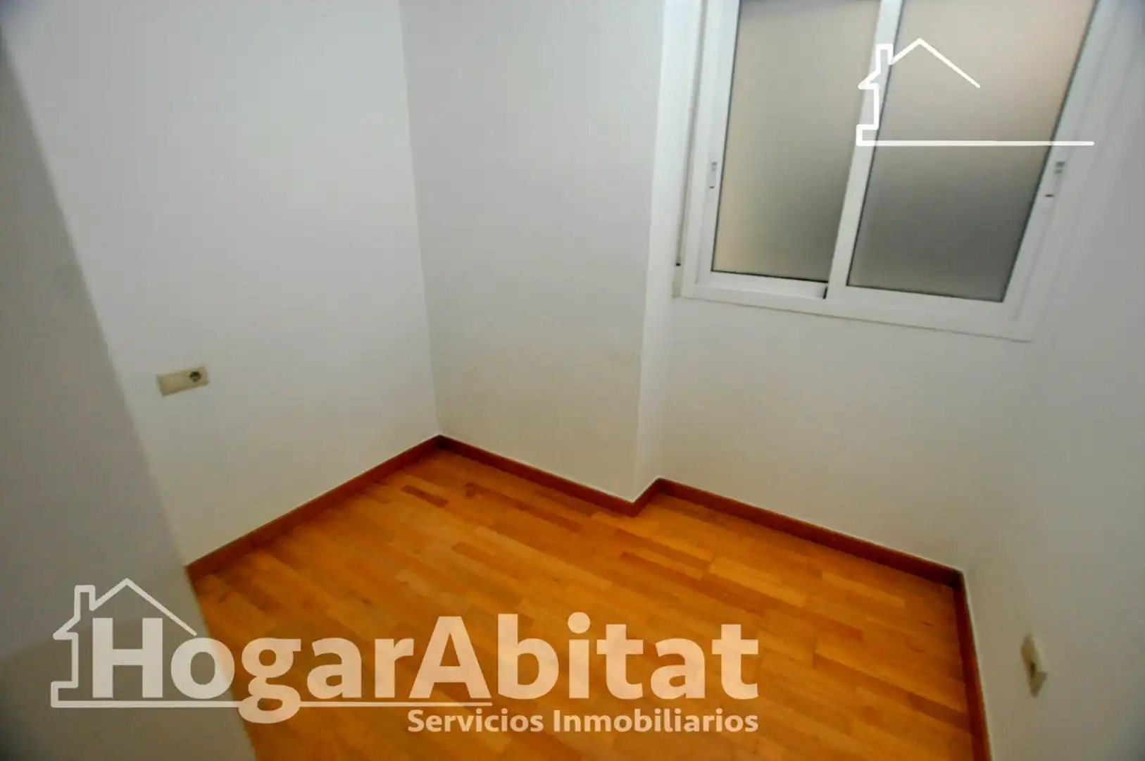 Habitación de Piso en venta en Mislata con Aire acondicionado