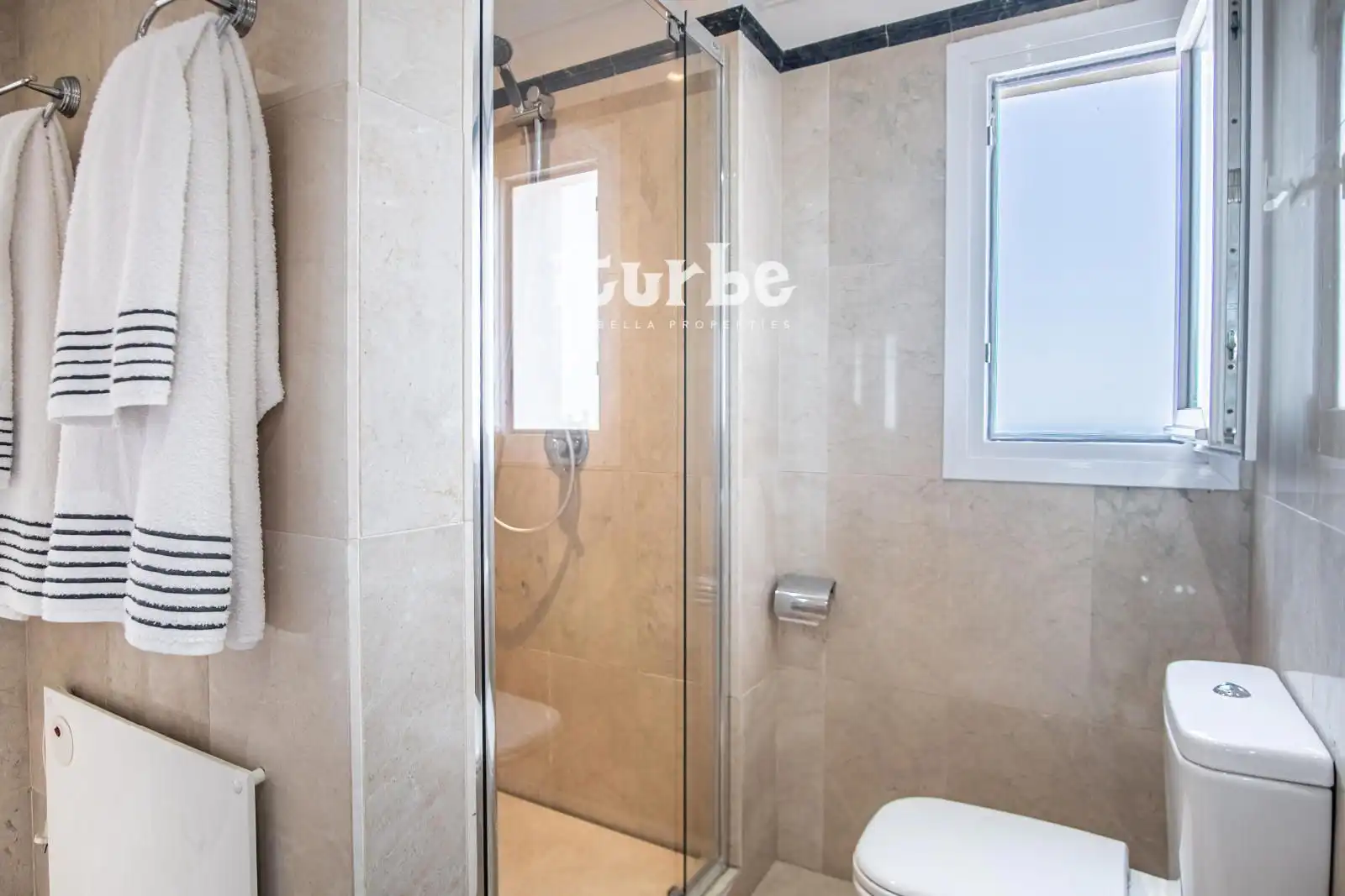 Houses for rent in Eagle-Santa Clara Golf, 14, Alto de los Monteros
