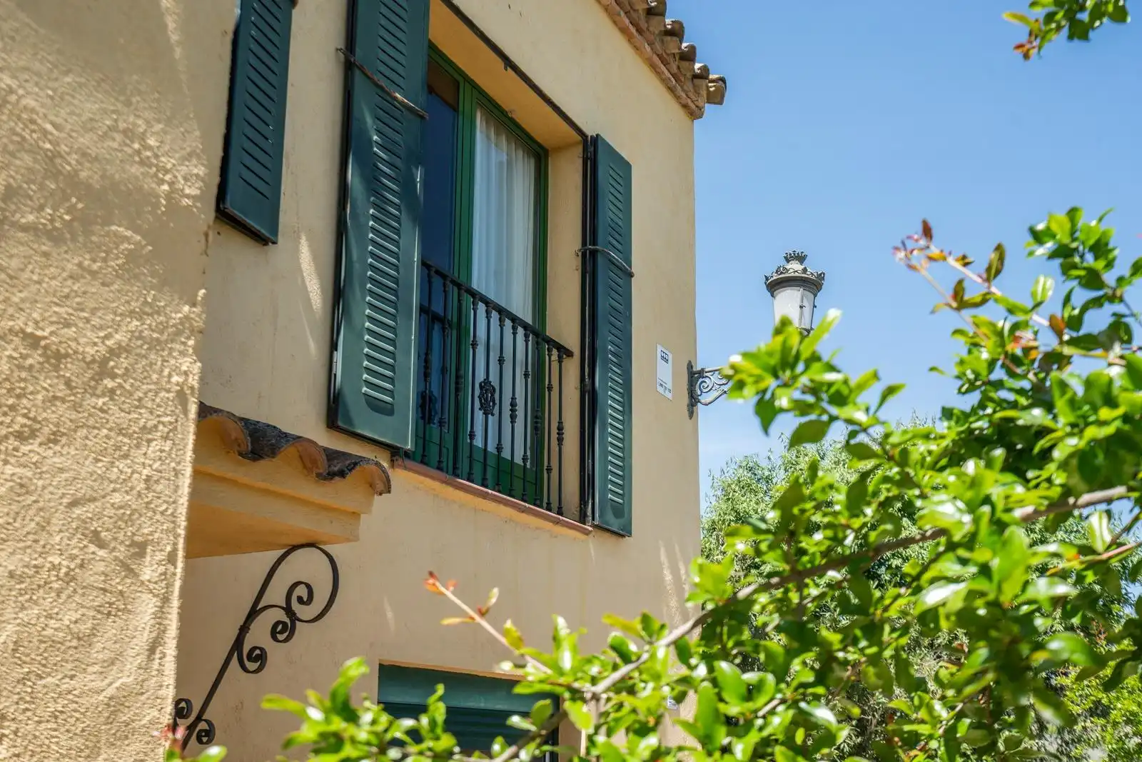 Exterior view of Country homes for sale in Chinchón  with Air Conditioner, Heating and Private garden