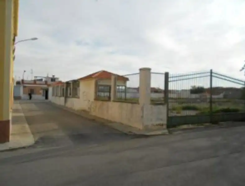 Residential land for sale in Calle Antonio María Vasco 11