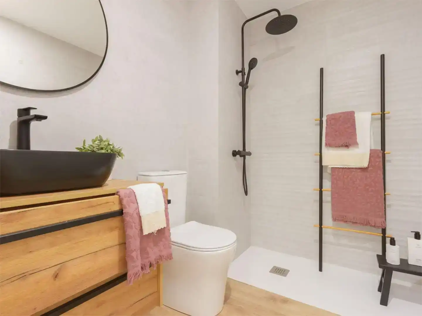 Baño de Piso en venta en Sabadell con Aire acondicionado y Balcón