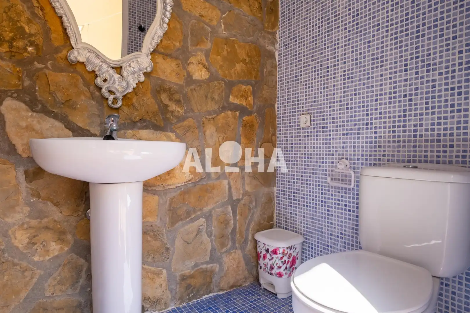 Bathroom of Apartments for rent in Moncada  with Terrace and Furnished
