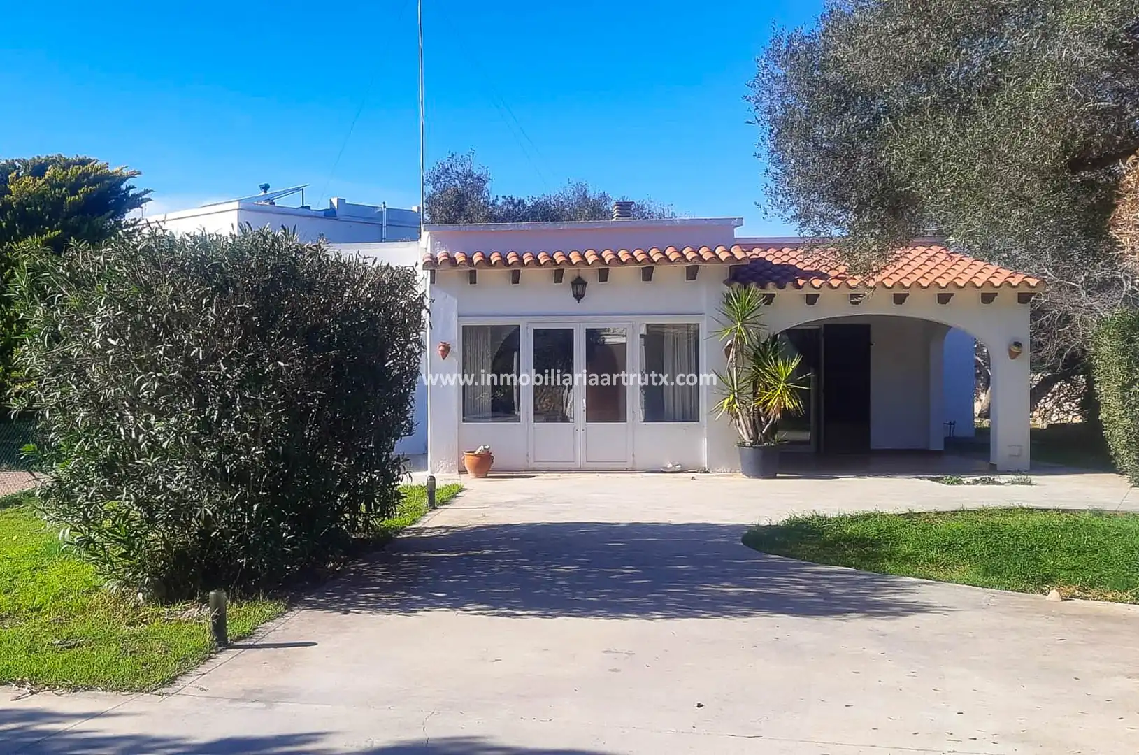 Villa mit Pool zum Verkauf in Cala Blanca, imagen 3