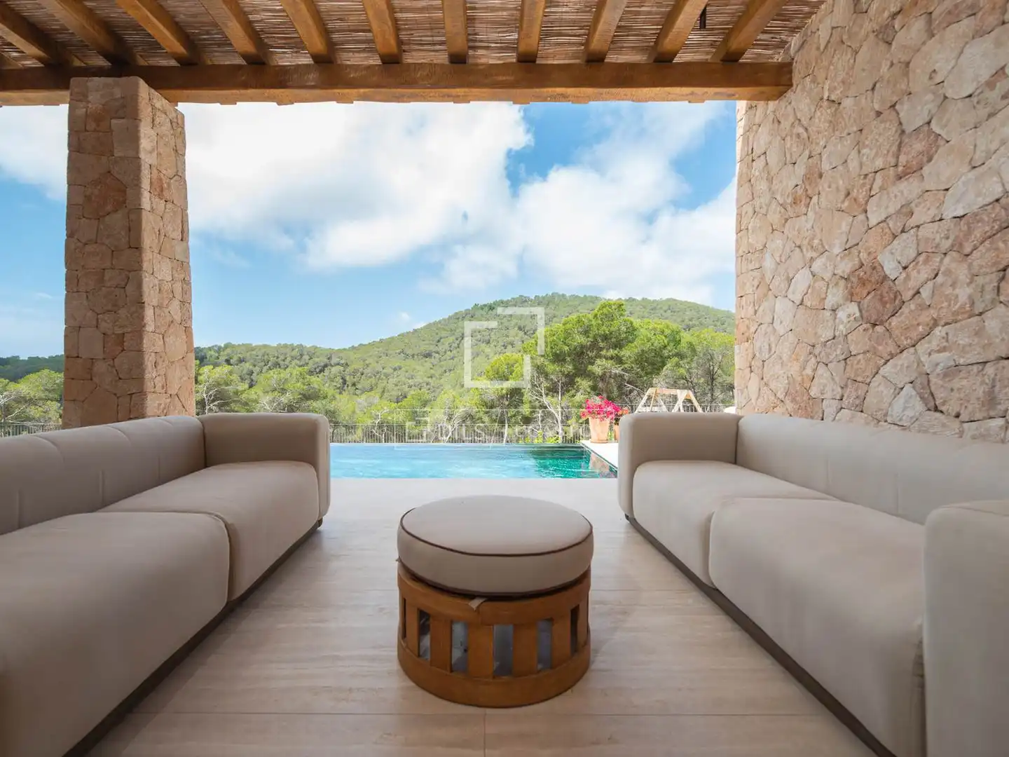Terraza de Casa o chalet en venta en Santa Eulària des Riu con Aire acondicionado, Calefacción y Jardín privado