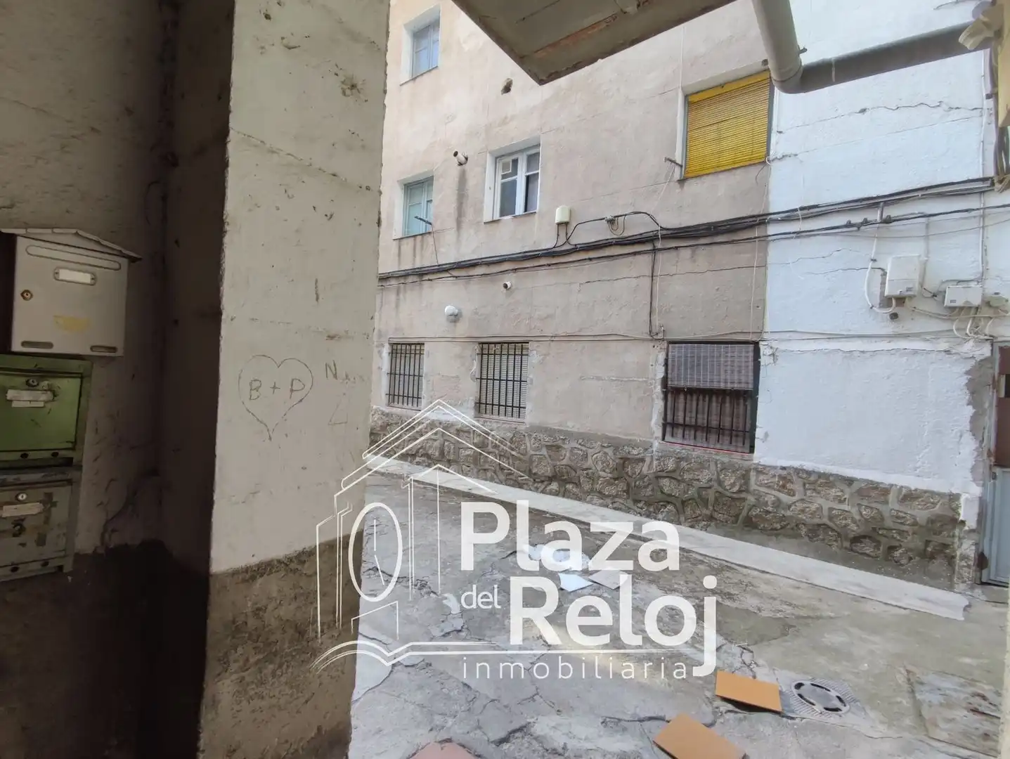 Exterior view of Buildings for sale in Talavera de la Reina